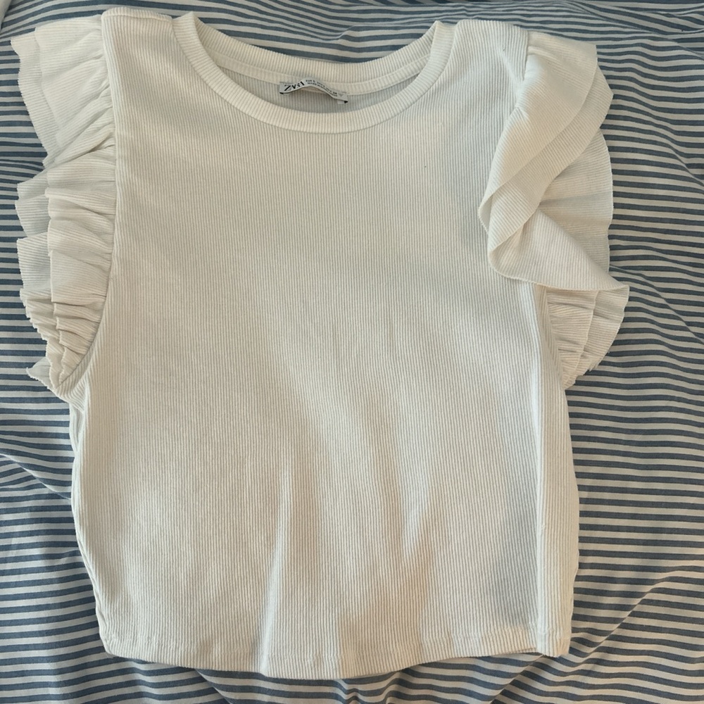 Zara White Ruffled Top